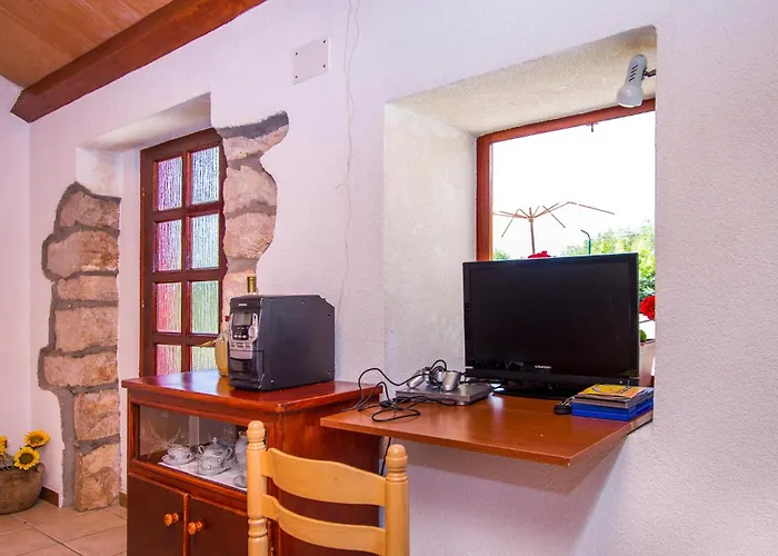 Breg V Vikendica Rasa